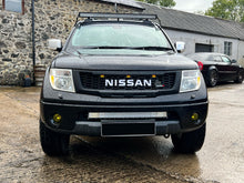 Load image into Gallery viewer, NISSAN PATHFINDER 2005-2007 GRILL WHITE NISSAN V2
