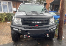 Load image into Gallery viewer, NISSAN PATHFINDER 2005-2007 GRILL White Nissan